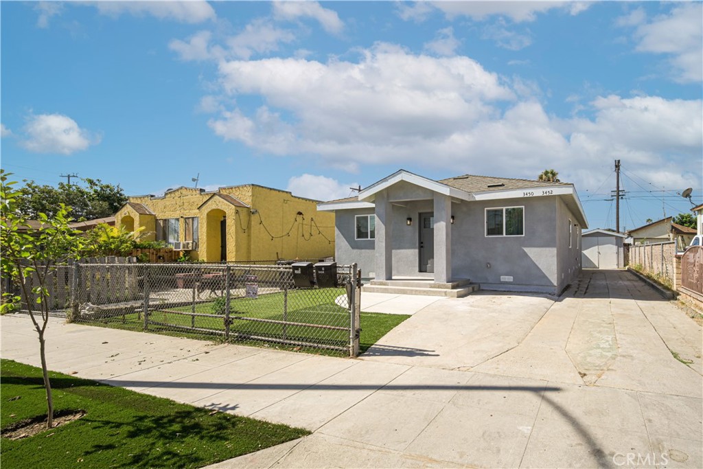 3452 Estrada