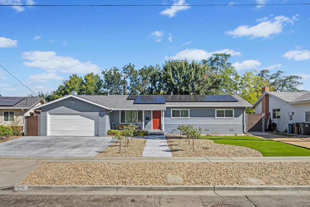 105 Ridgerock Drive