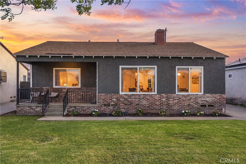 4904 W 123rd