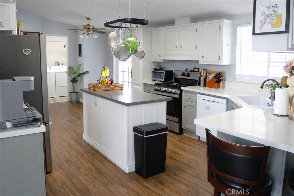 16444 Bolsa Chica 60