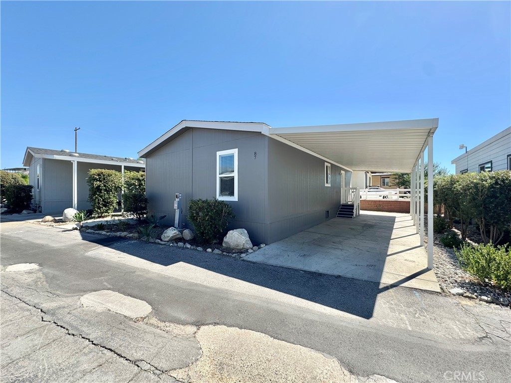 1134 Villa Calimesa 87