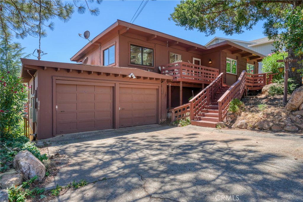 10377 Walnut Way