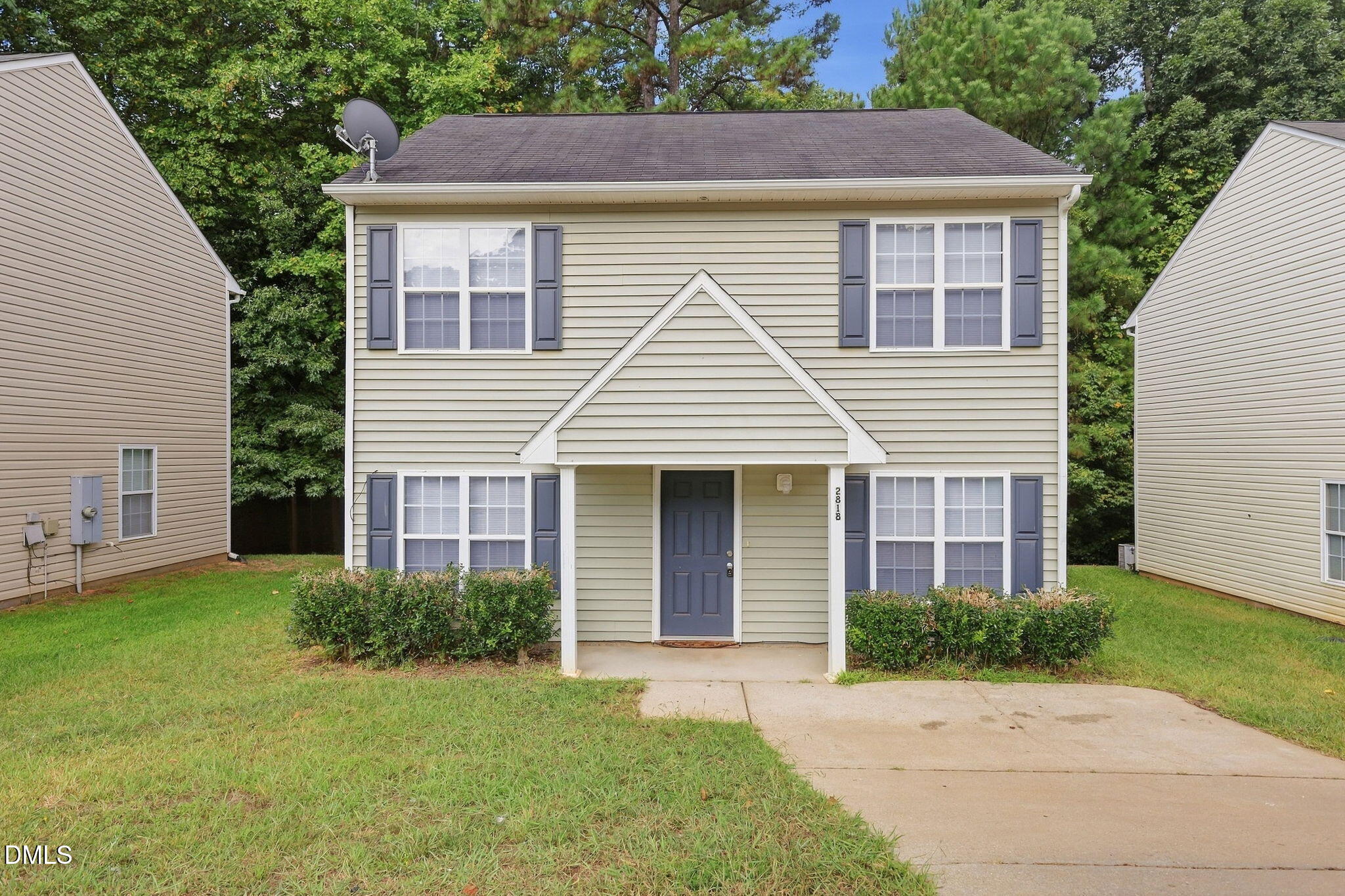 2818 Herndon Village Way, Raleigh, NC 27610