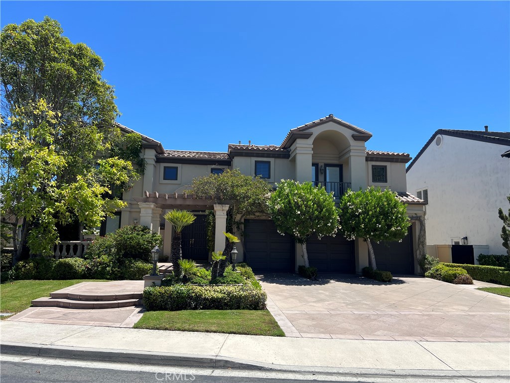 48 Coronado Pointe