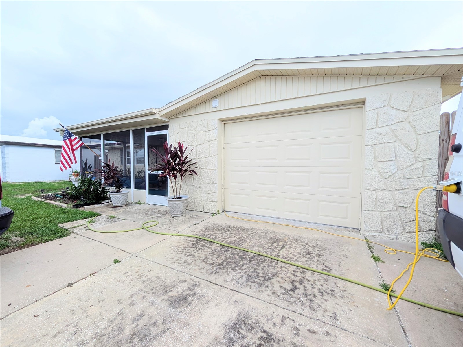 3748 REDWOOD Drive, Holiday, FL, 34691 — assumable VA mortgage at 6.11%