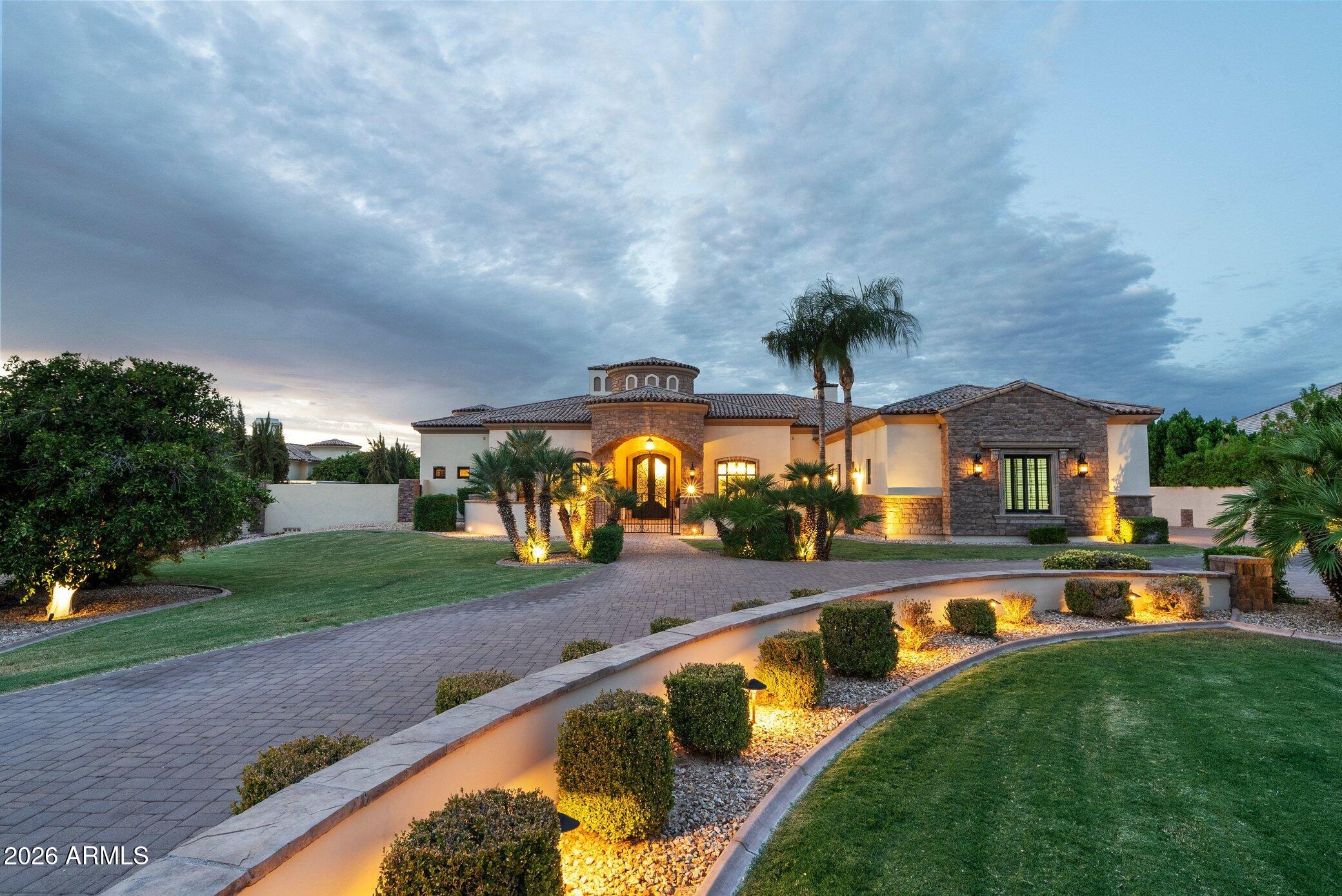 3750 E Juniper Circle, Mesa, AZ 85205