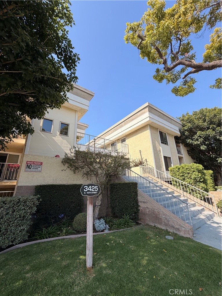 3425 E 15th Street 13D