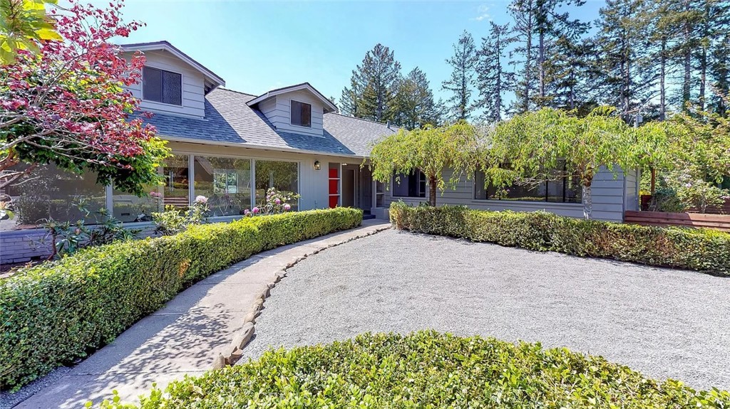 2551 Hillside Drive