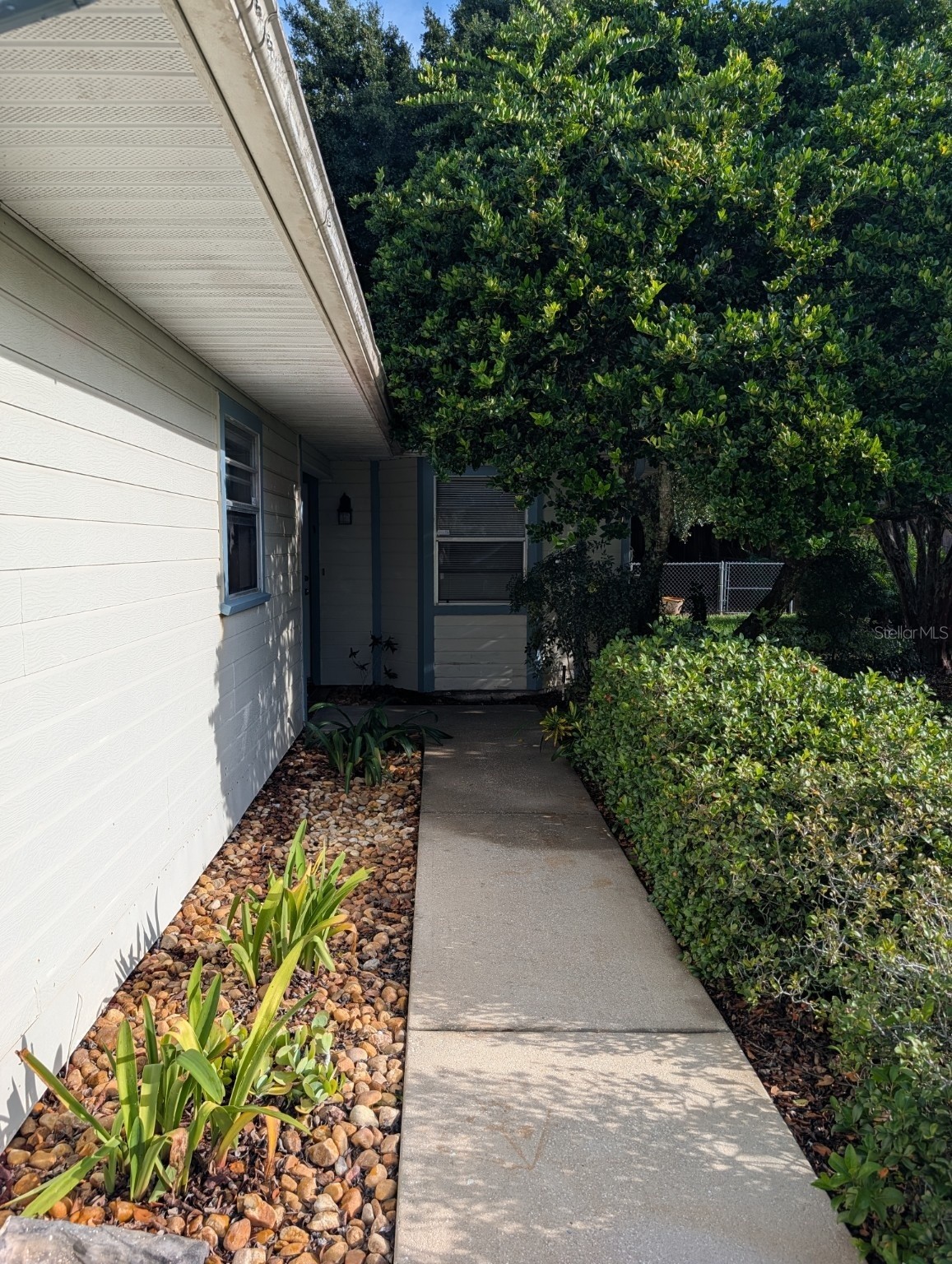 2407 SOUTH AVENUE, Leesburg, FL, 34748 — assumable VA mortgage at 3.44%