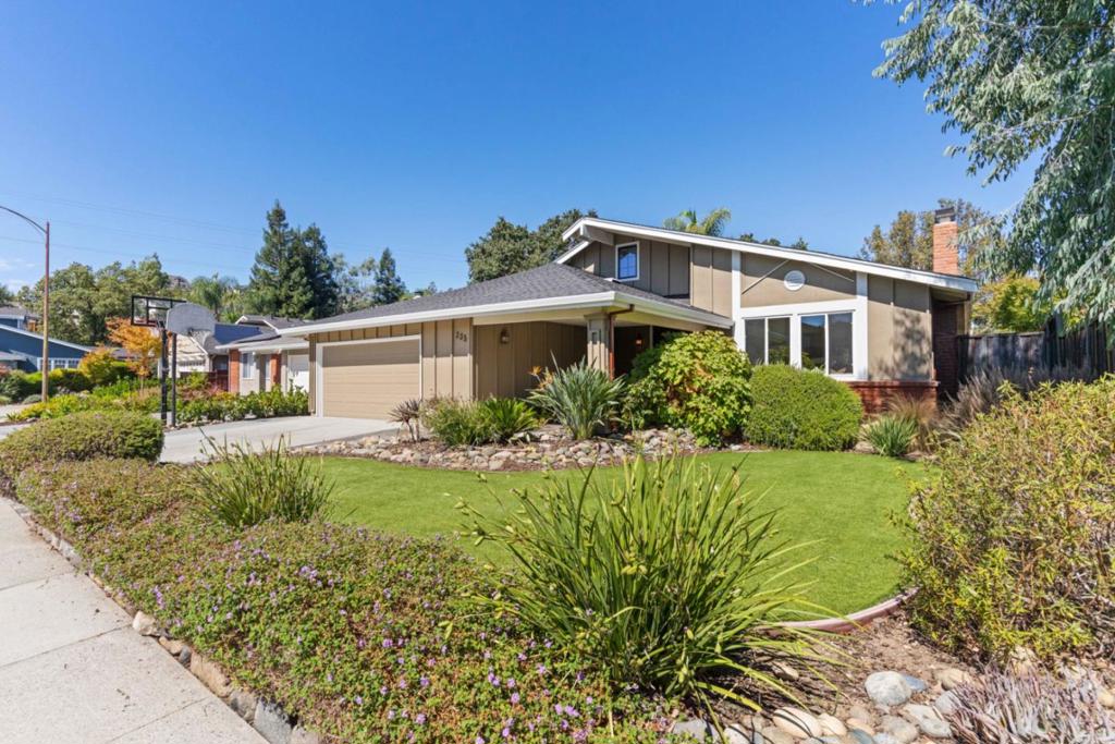 835 Downswood Court