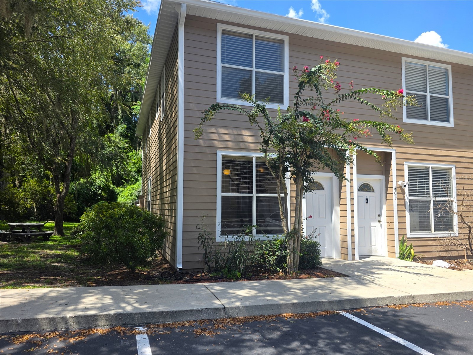 4415 SW 34TH ST #410, Gainesville, FL, 32608 — assumable VA mortgage at 3.41%