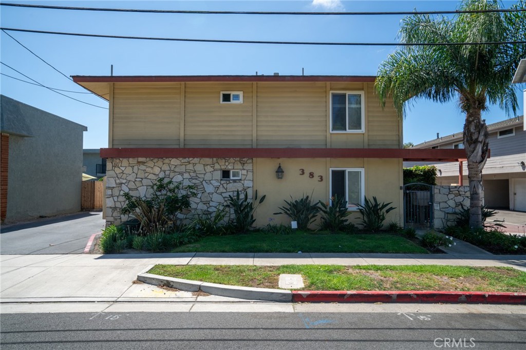 383 W Wilson Street