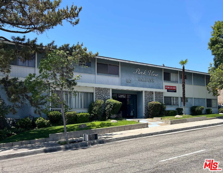4447 Ocean View Boulevard