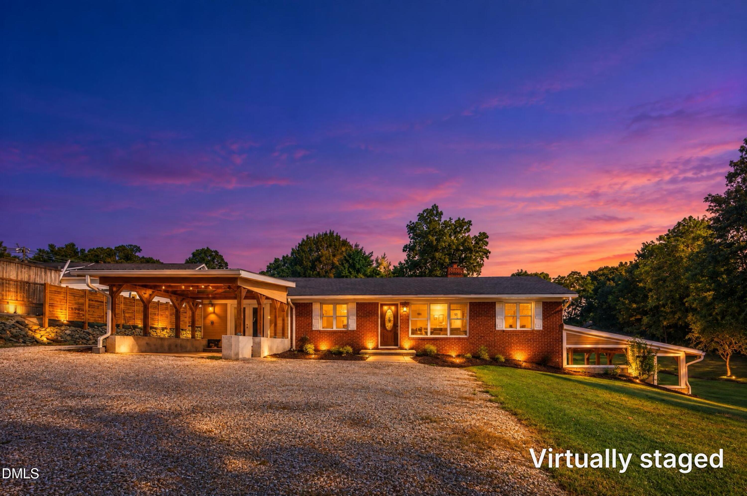 624 W Gilbreath Street, Graham, NC 27253