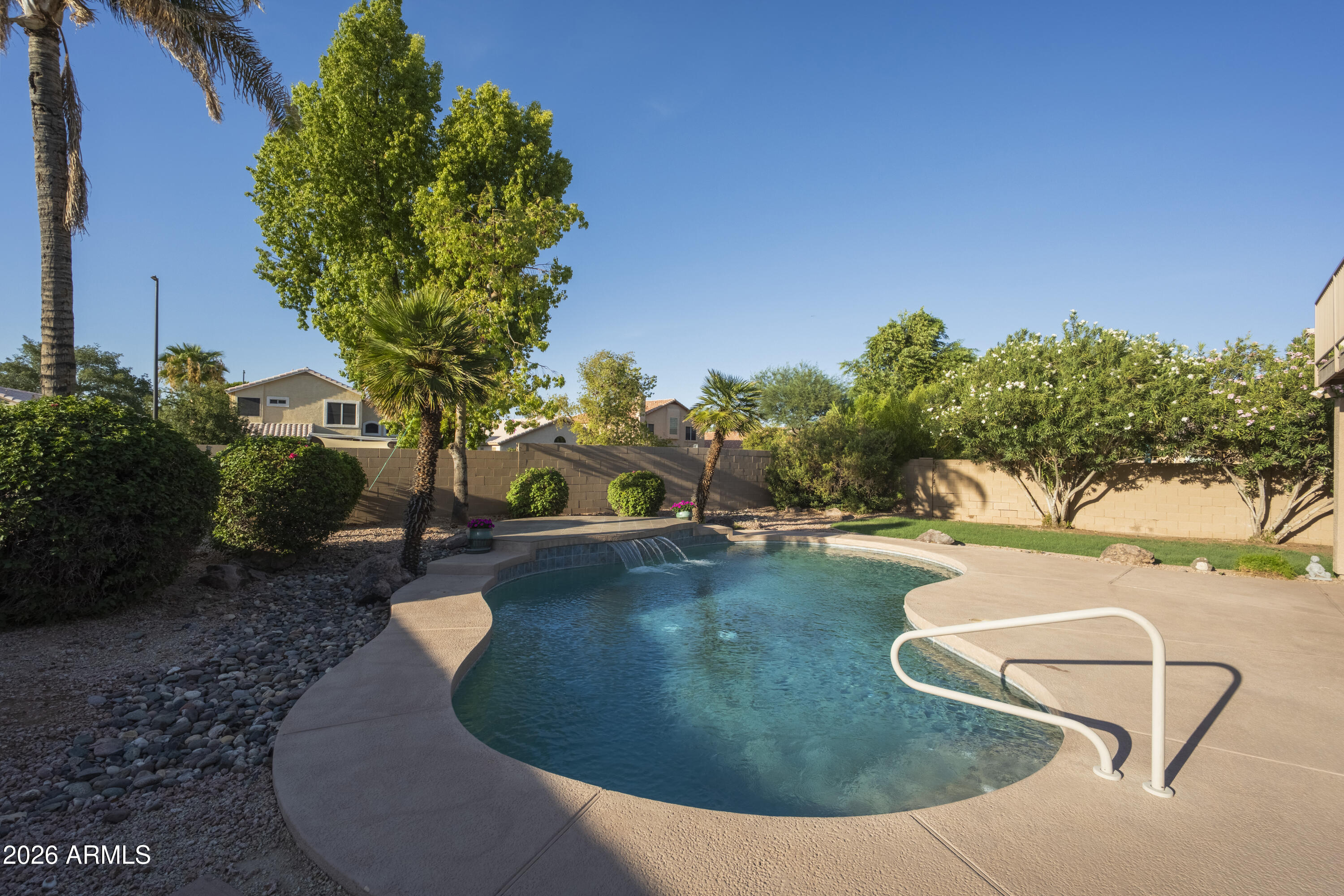 1424 E HORSESHOE Avenue, Gilbert, AZ 85296
