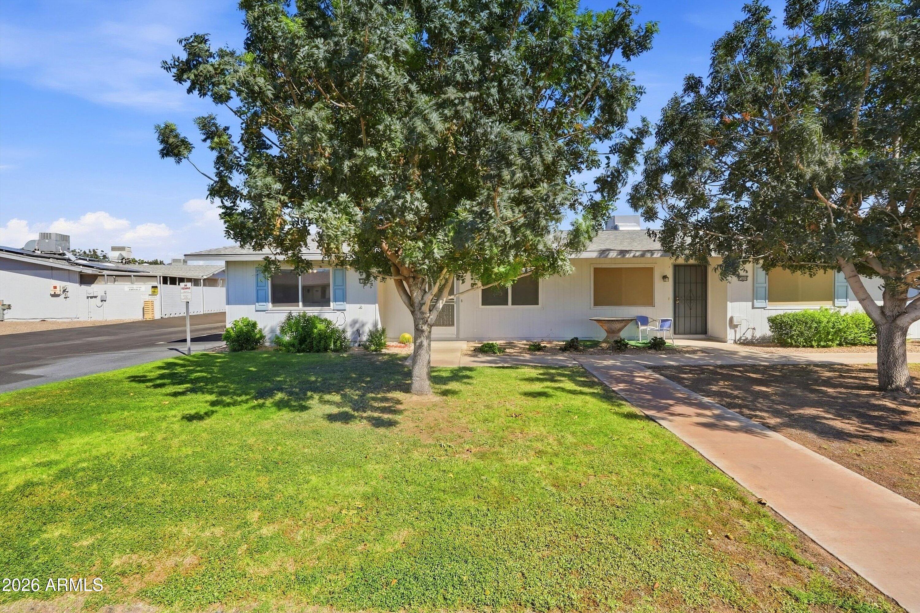 13811 N GARDEN COURT Drive, Sun City, AZ 85351