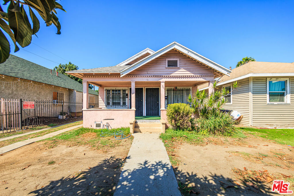 701 W Gage Avenue