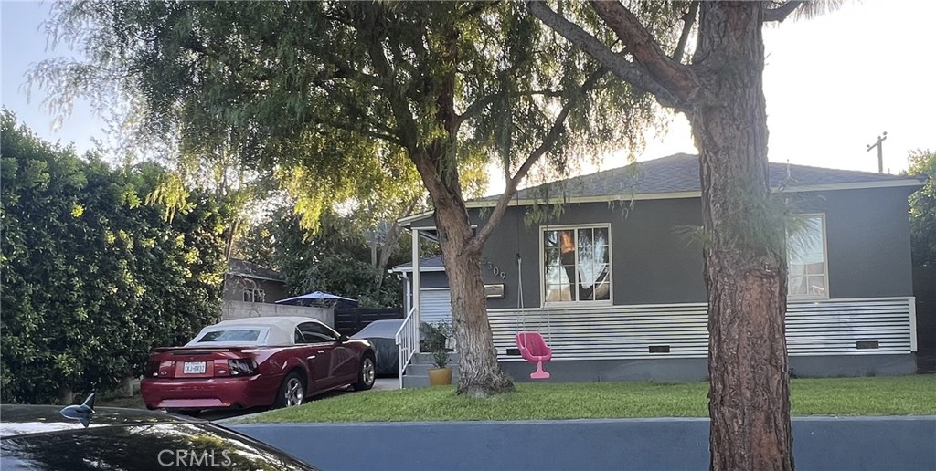 5309 Premiere Avenue