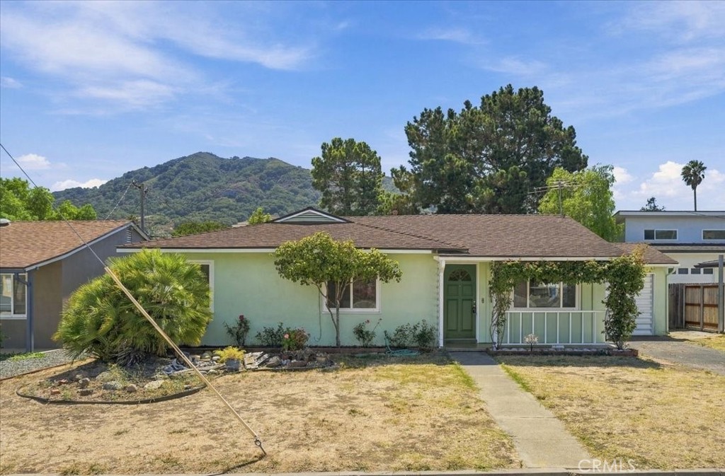 137 E Foothill Boulevard