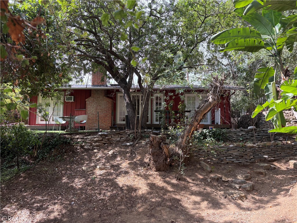 21313 Hillside