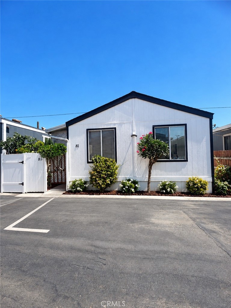 7560 Woodman 81