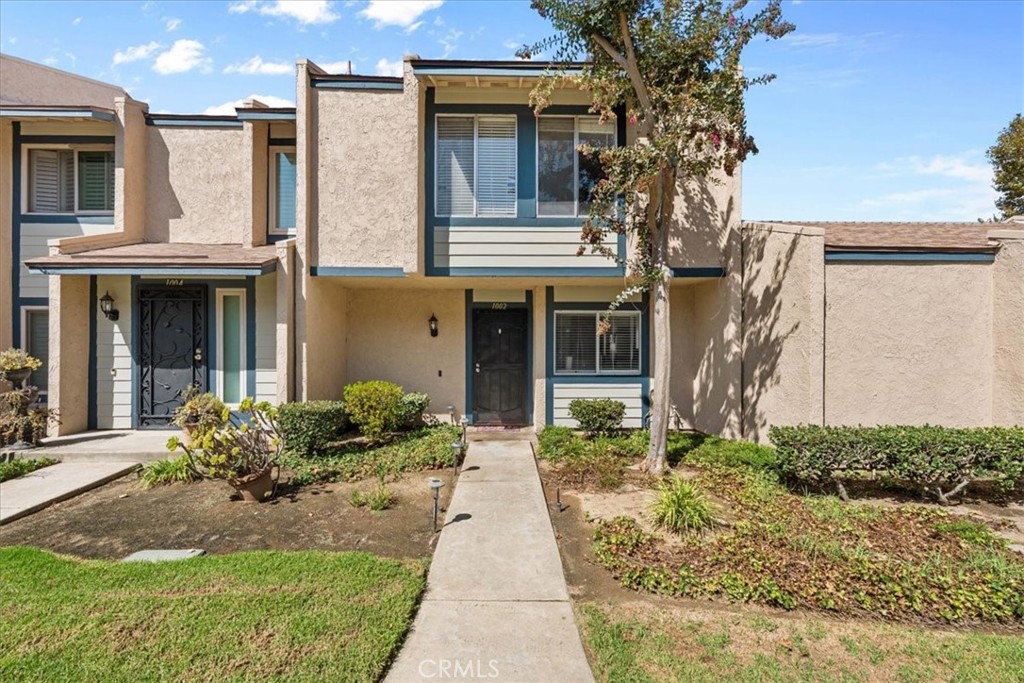 1002 Harrington