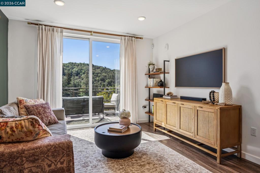 50 Woodbury Highlands Pl 10