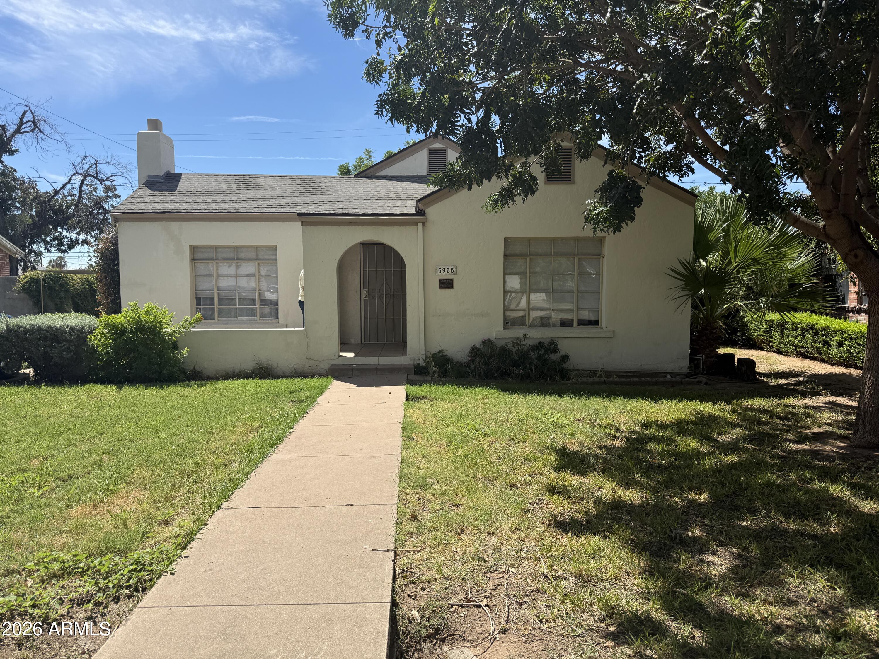 5955 W NORTHVIEW Avenue, Glendale, AZ 85301