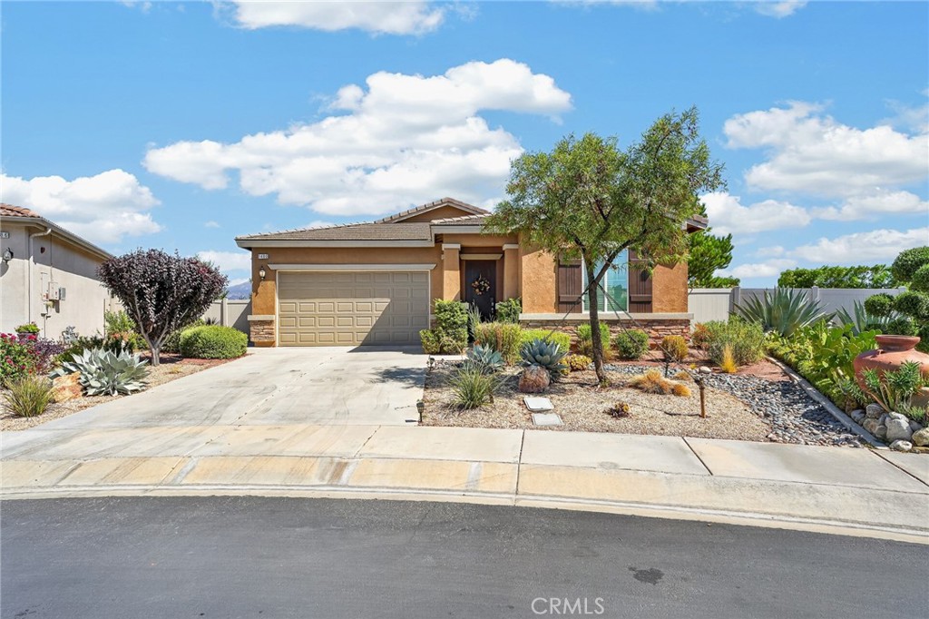 1490 Tinkers Creek