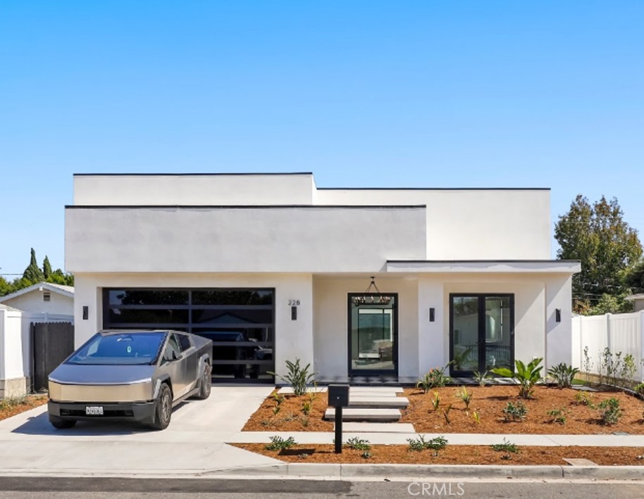 228 Costa Mesa Street
