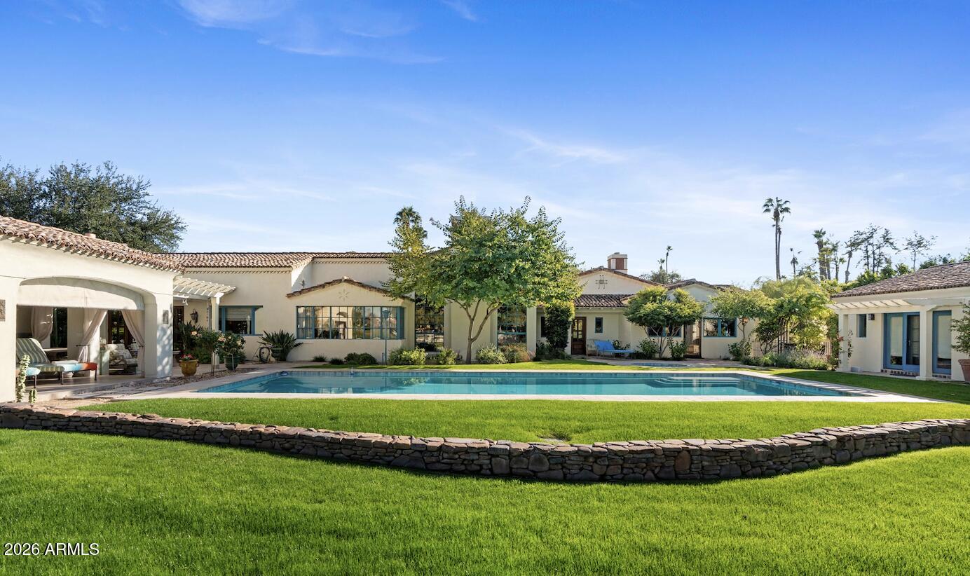8500 N GOLF Drive, Paradise Valley, AZ 85253