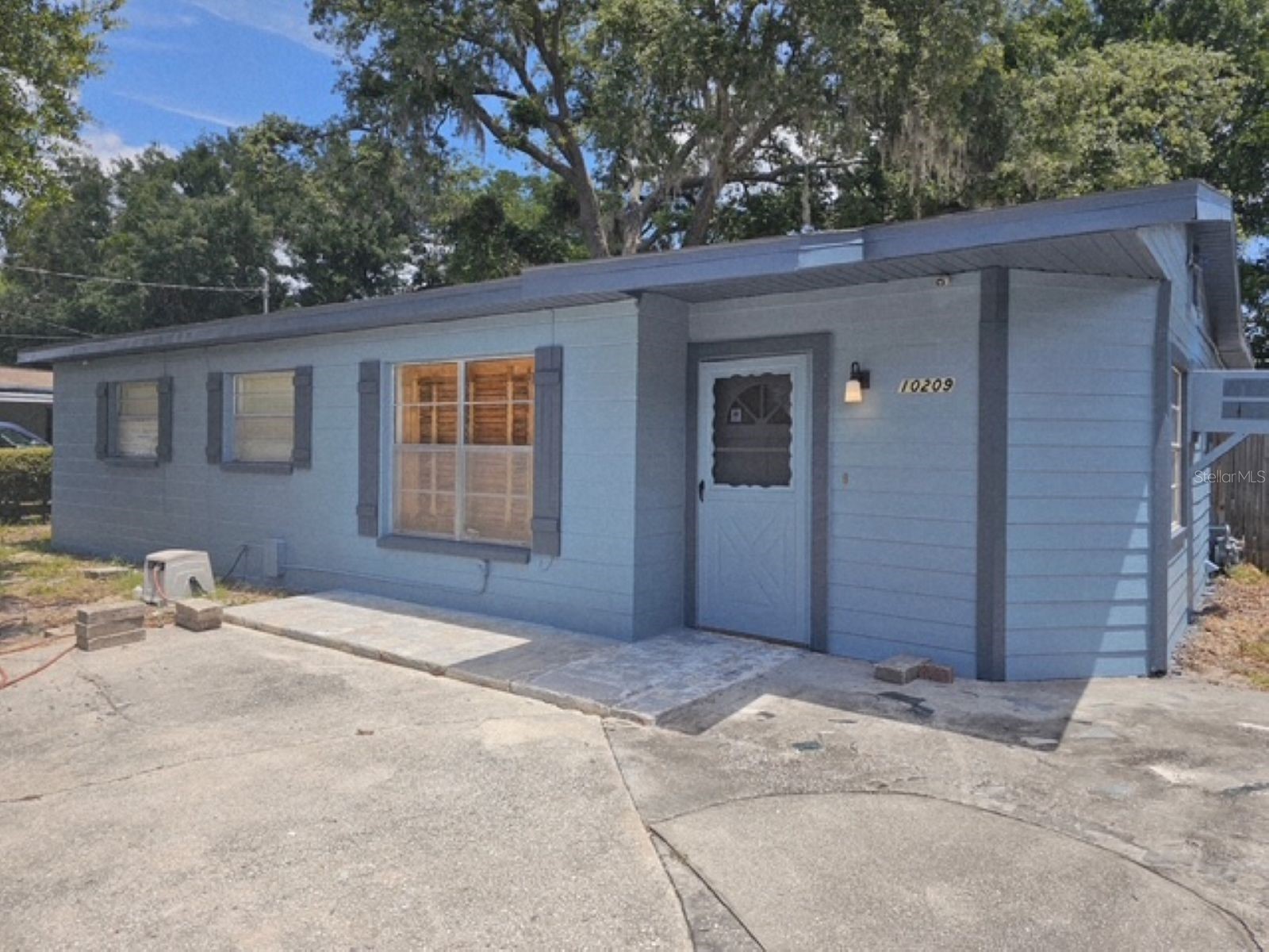 10209 LOLA Street, Tampa, FL, 33612 — assumable VA mortgage at 3.59%