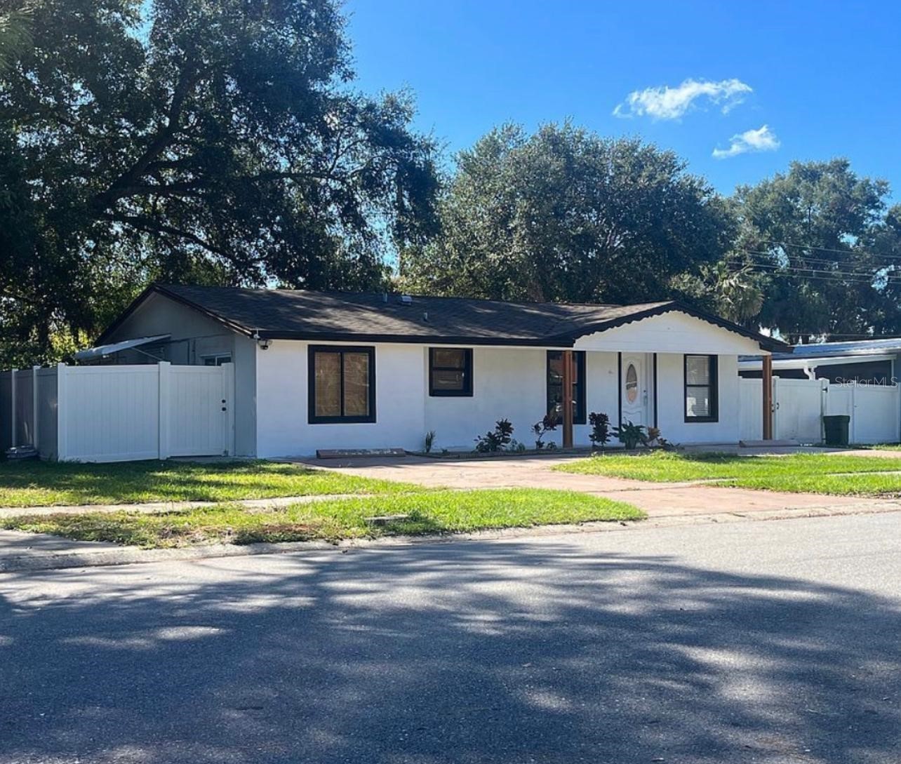 6524 LA MESA Circle, Tampa, FL, 33634 — assumable FHA mortgage at 6.33%