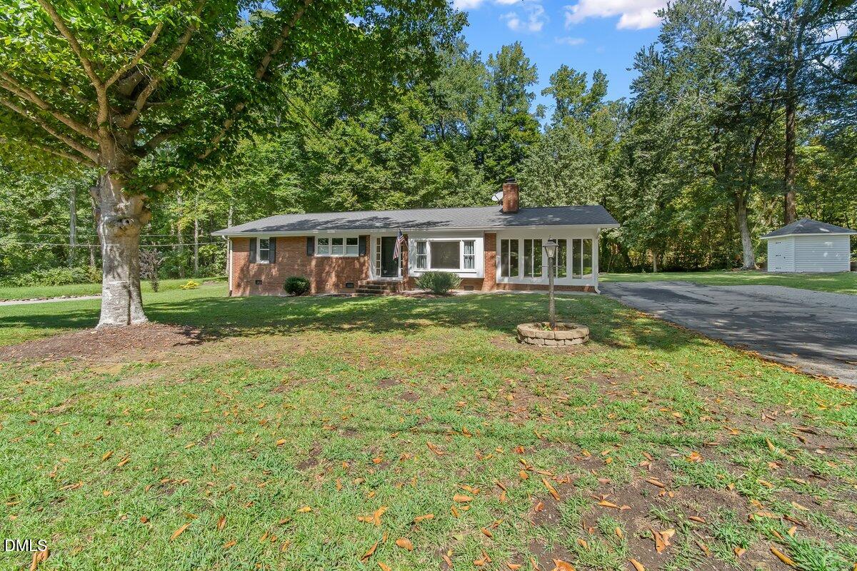 330 Hazelwood Drive, Warrenton, NC 27589
