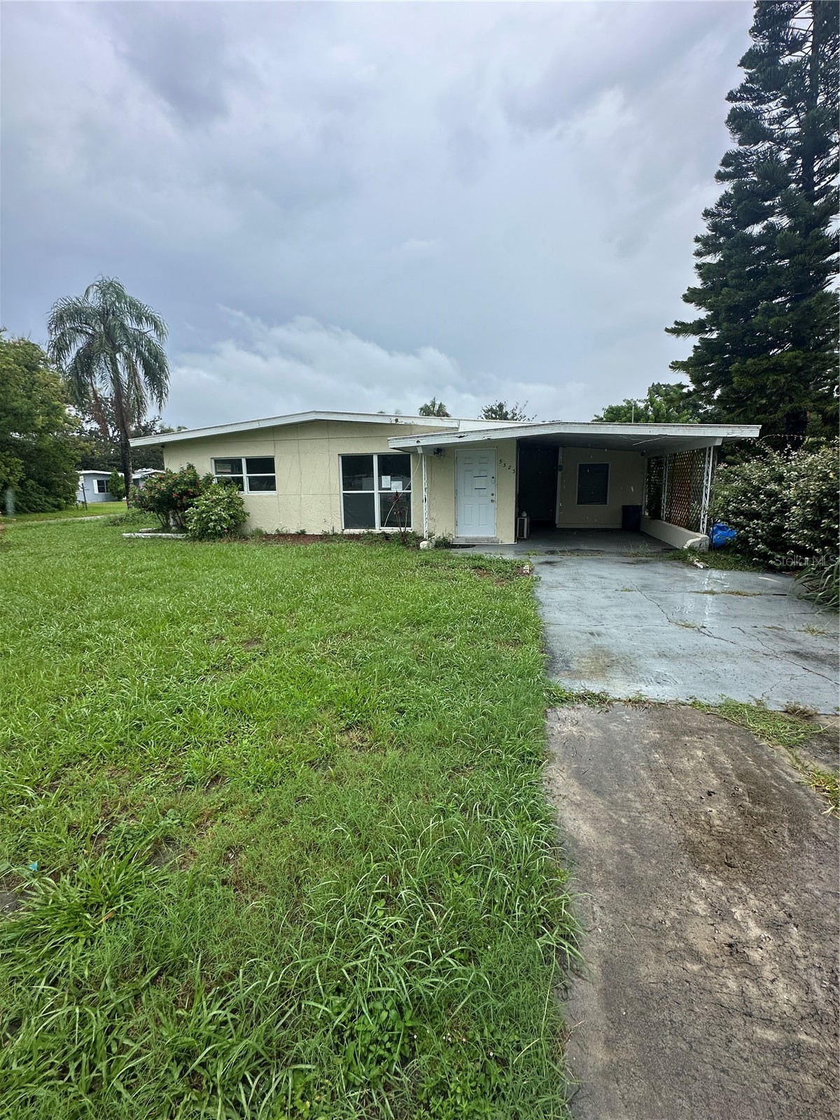 5323 CARLTON Road, New Port Richey, FL, 34652 — assumable FHA mortgage at 3.22%