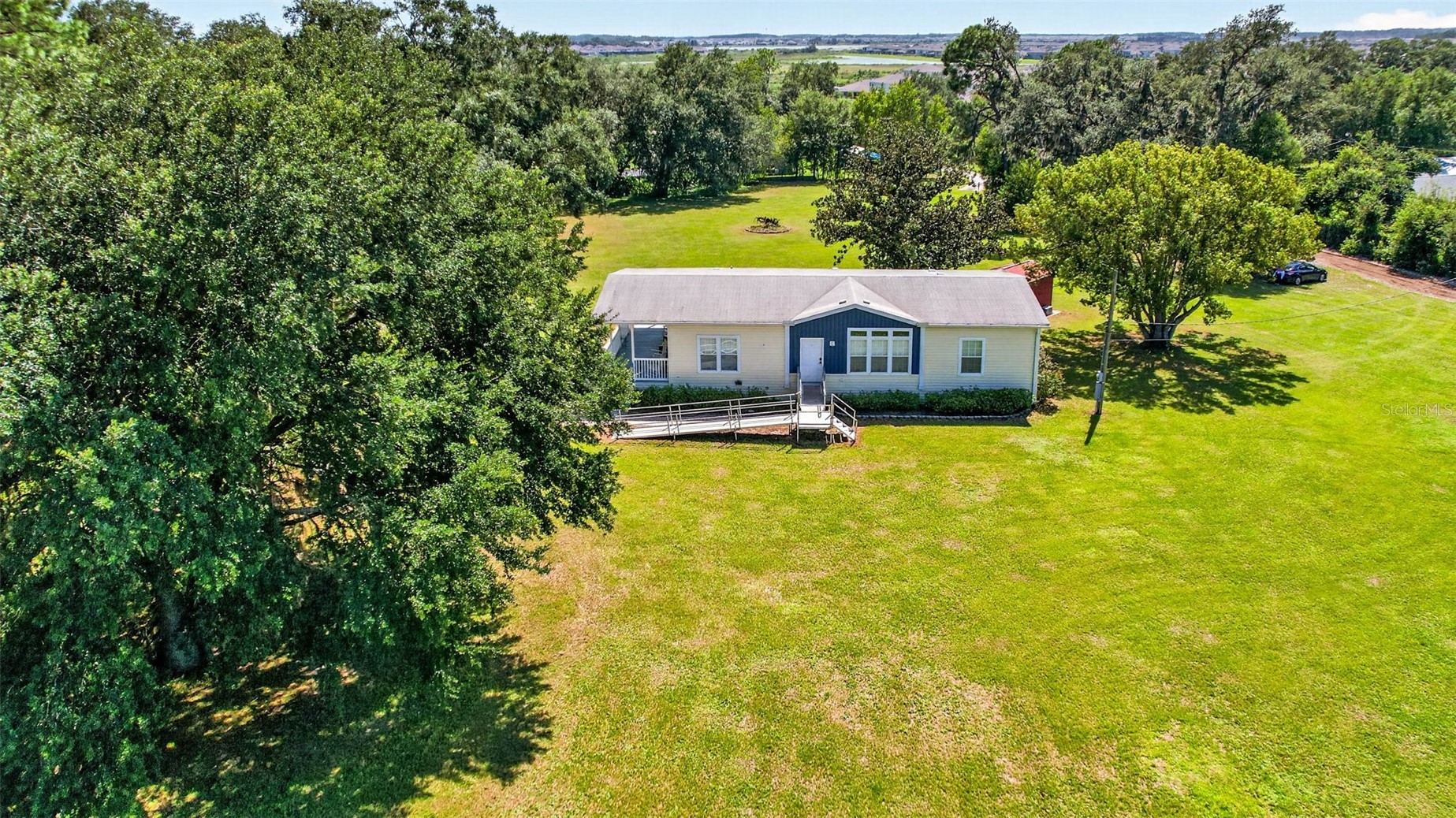10006 EVANSTON Lane, Wesley Chapel, FL, 33545 — assumable FHA mortgage at 5.82%