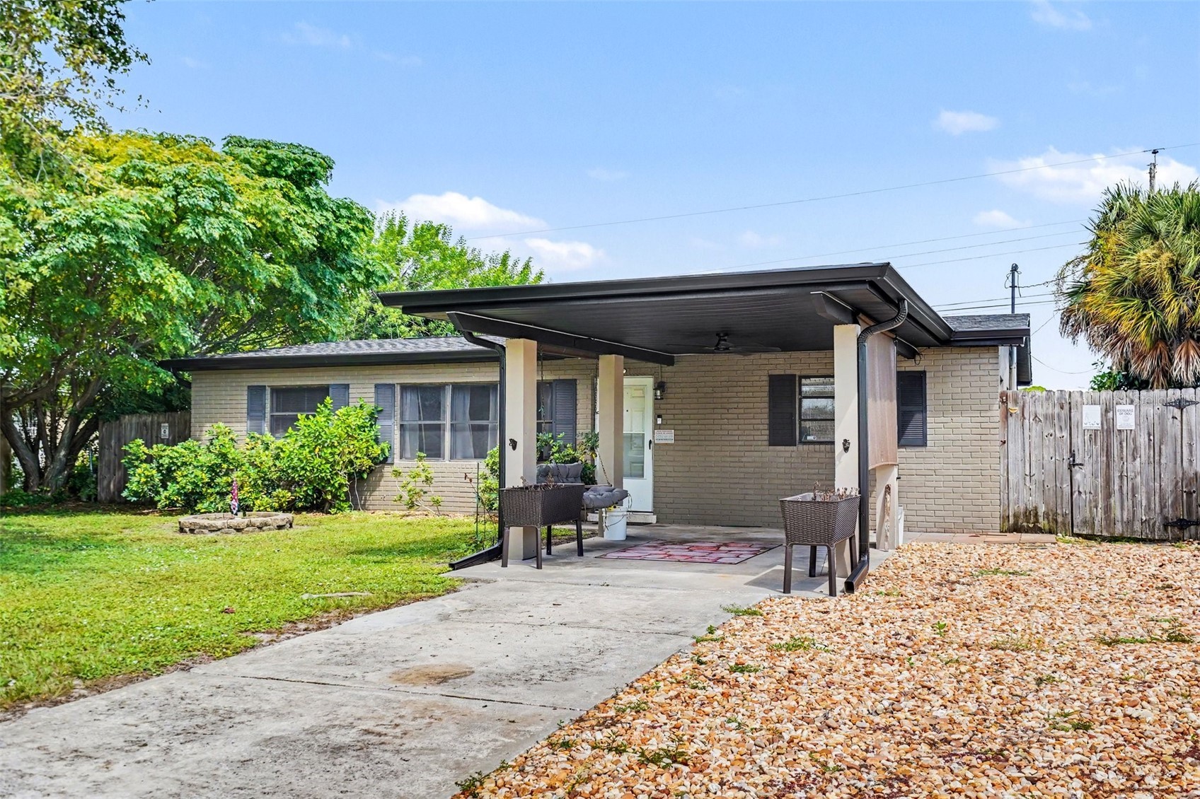 2608 PEPPER AVE, Melbourne, FL, 32935 — assumable FHA mortgage at 3.02%