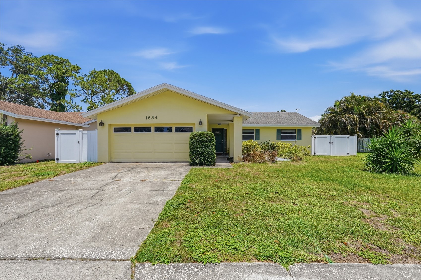 1634 DALE Circle, Dunedin, FL, 34698 — assumable FHA mortgage at 6.47%