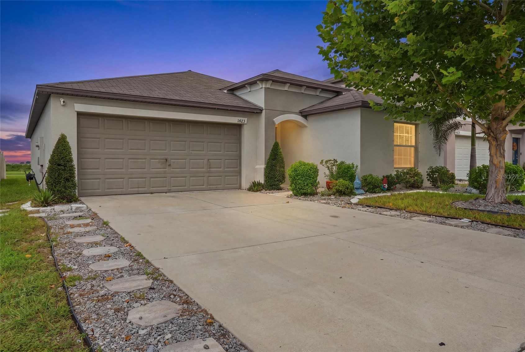1423 GOLDEN GLOW Drive, Ruskin, FL, 33570 — assumable FHA mortgage at 2.71%