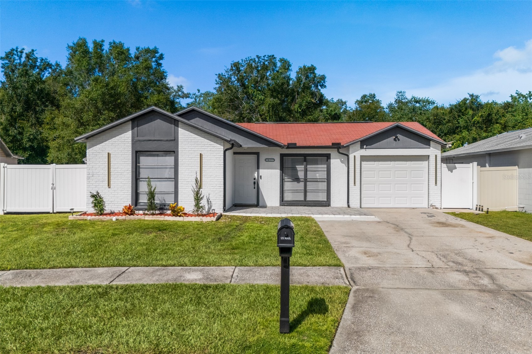 1427 THISTLEDOWN Drive, Brandon, FL, 33510 — assumable FHA mortgage at 6.32%