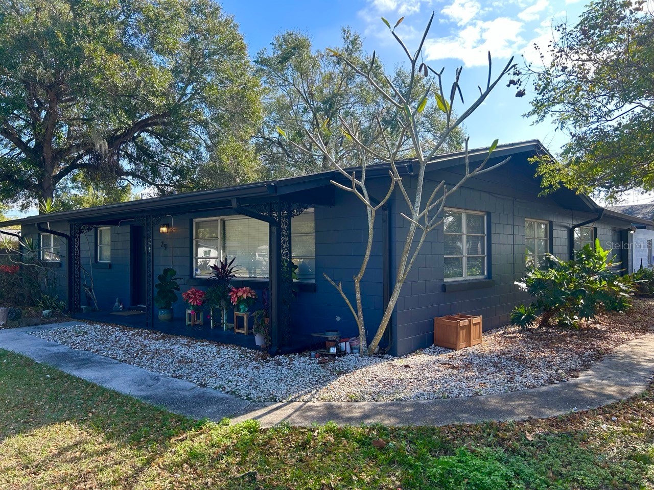 29 GOLF VIEW Circle, Winter Haven, FL, 33881 — assumable FHA mortgage at 7.03%