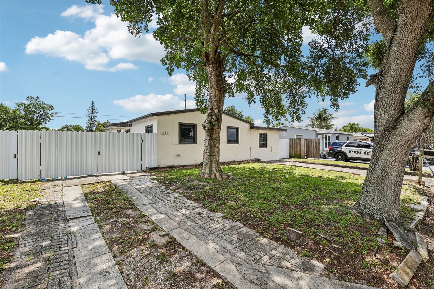 1421 68TH Terrace, Hollywood, FL, 33024 — assumable FHA mortgage at 6.73%
