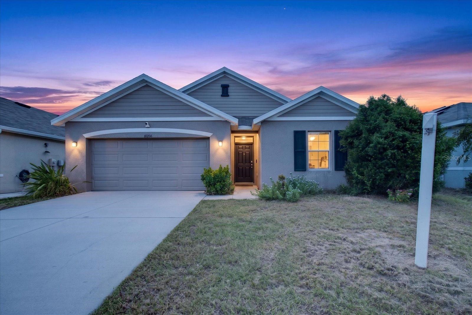 10206 GOLDEN LIGHT Court, Riverview, FL, 33578 — assumable FHA mortgage at 3.18%