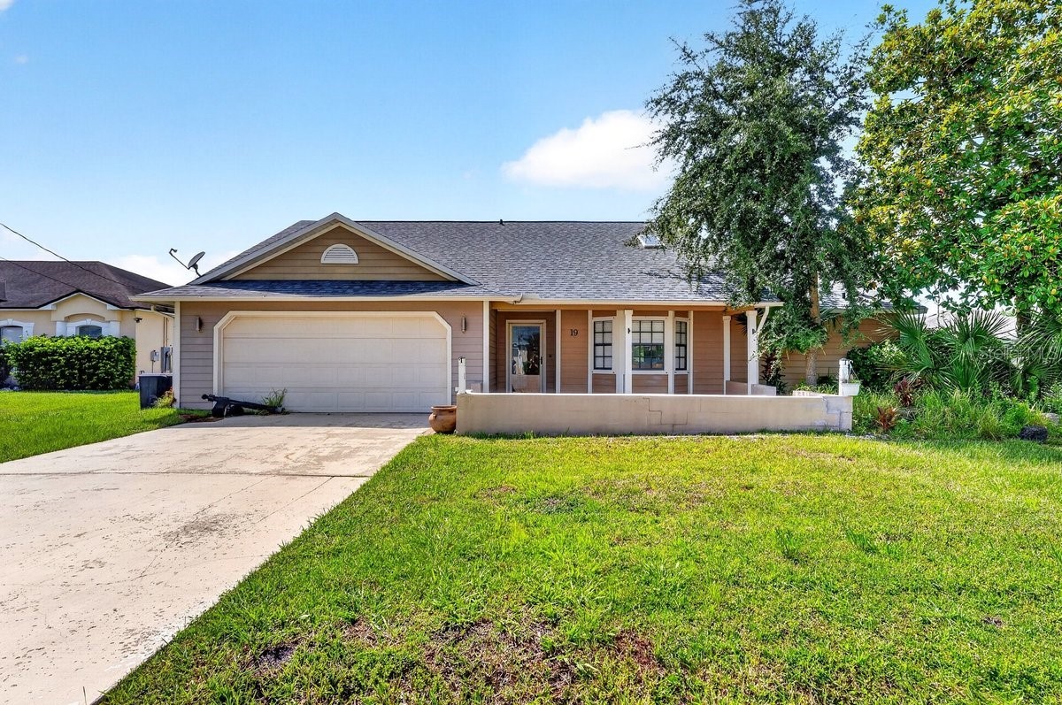 19 BIG DIPPER Lane, Palm Coast, FL, 32137 — assumable FHA mortgage at 6.88%