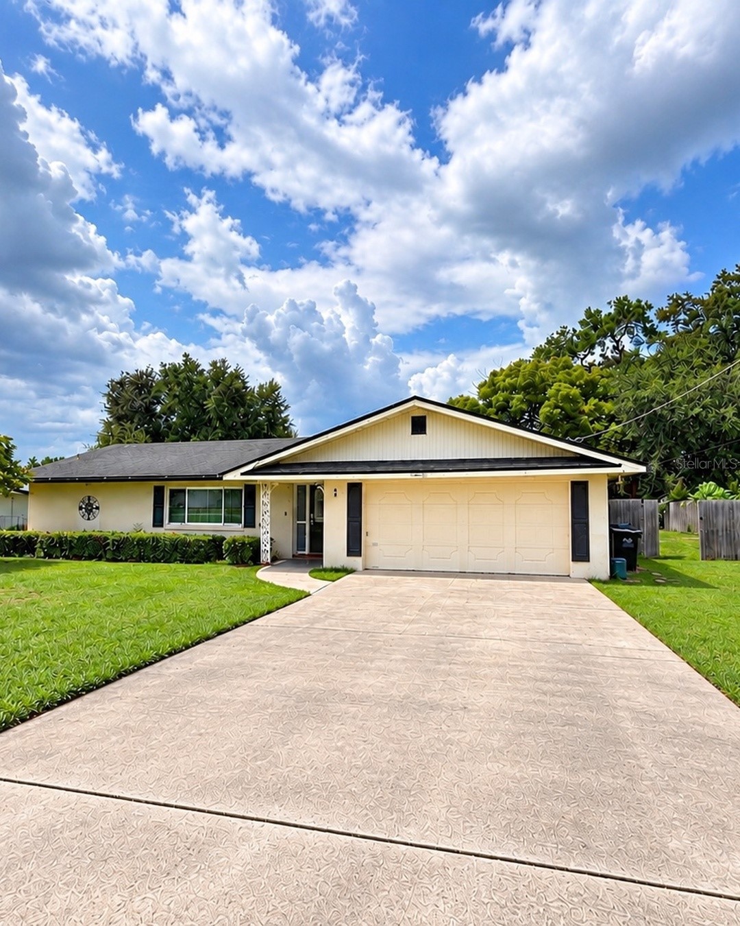 9 WINTERSET DR, Winter Haven, FL, 33884 — assumable VA mortgage at 6.22%