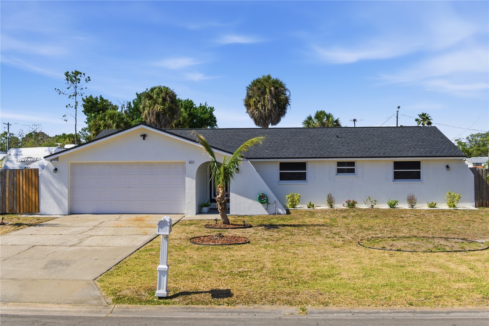 601 GOLF AND SEA Boulevard, Apollo Beach, FL, 33572 — assumable VA mortgage at 3.90%