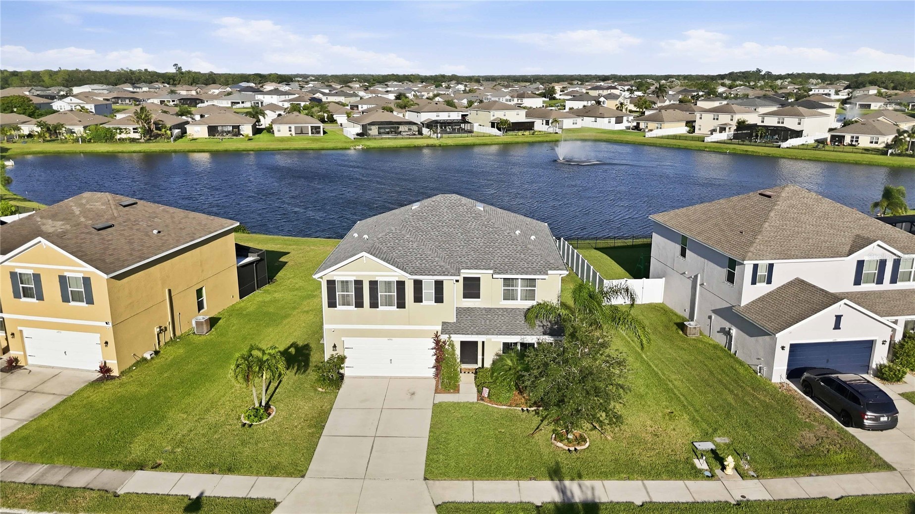 14961 FLOWING GOLD Drive, Bradenton, FL, 34212 — assumable FHA mortgage at 2.91%