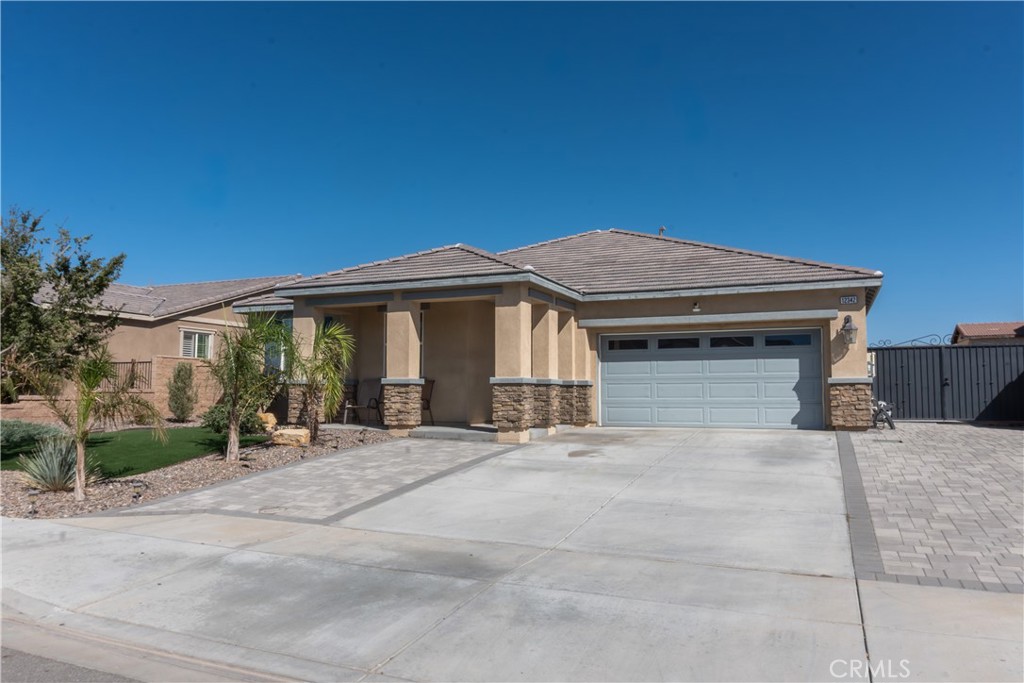 12342 Del Sur, Victorville, CA, 92392 — assumable FHA mortgage at 3.26%