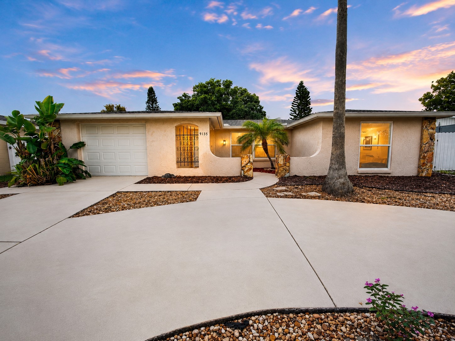 9135 GREENBRIAR Lane, Port Richey, FL, 34668 — assumable FHA mortgage at 6.81%