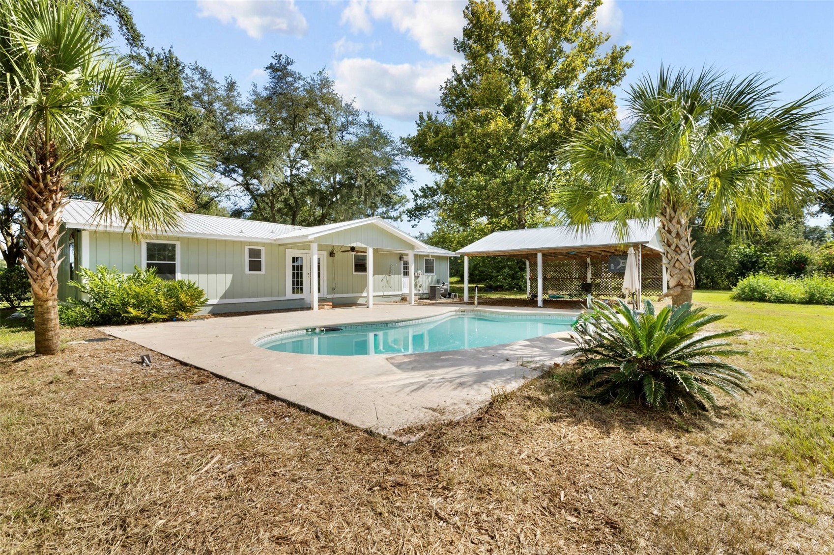 1869 32ND Place, Bell, FL, 32619 — assumable FHA mortgage at 3.00%